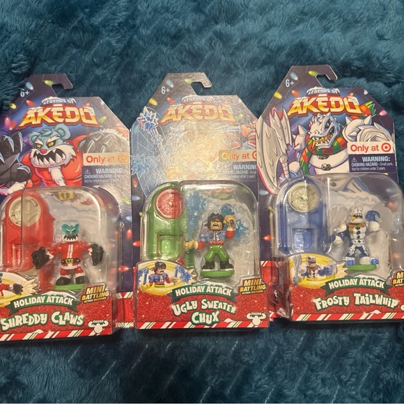 AKEDO HOLIDAY ATTACK, FIGURE, MINI BATTLING WARRIORS (  COMPLETE SET OF 3  ) U6 - Picture 1 of 2